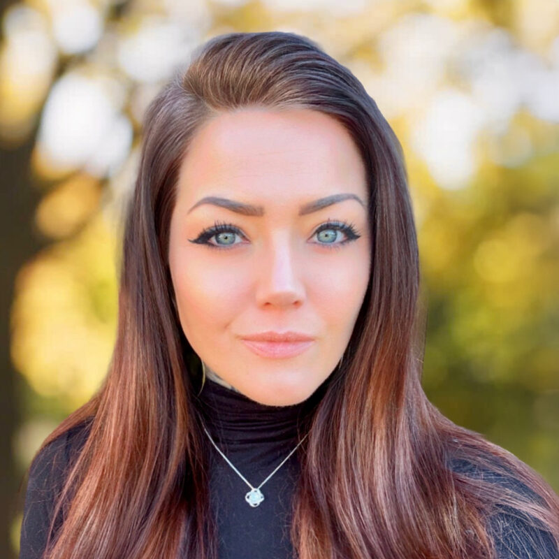 Dana Hasstedt headshot